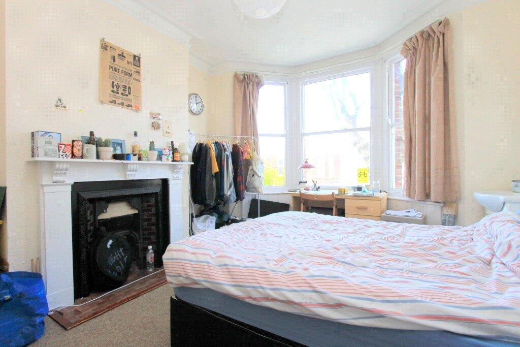 Bedroom-To-Rent