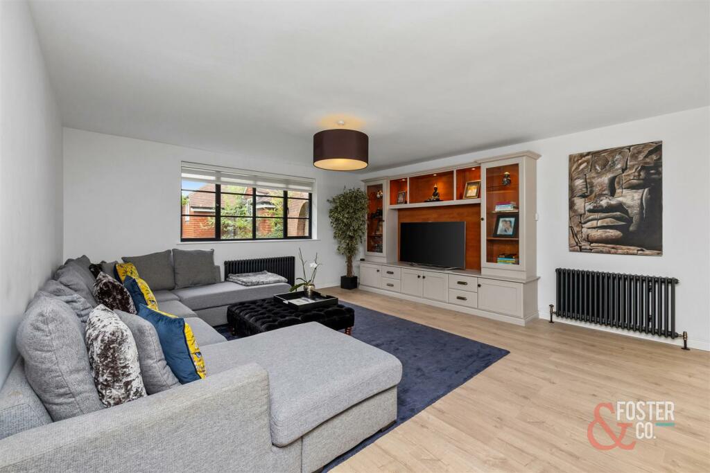 Blackthorne Close - Foster &amp; Co_019.jpg