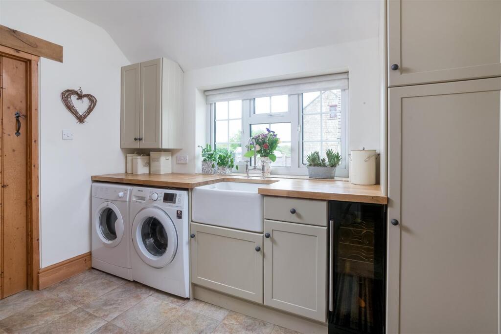 2 Post Office Lane-3.jpg