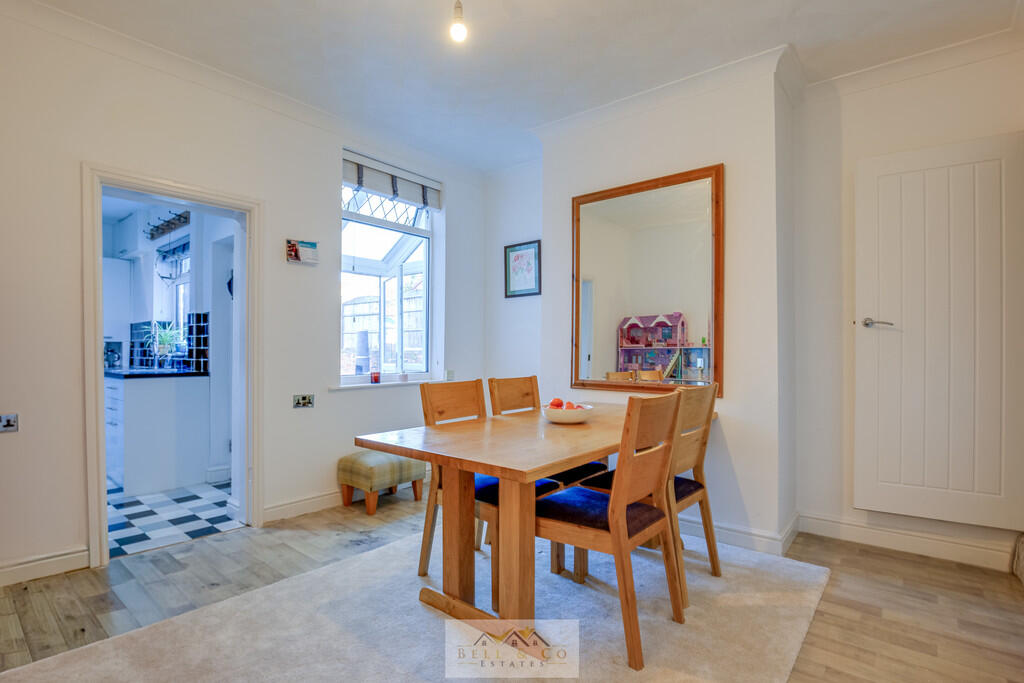 Dining room 1.1