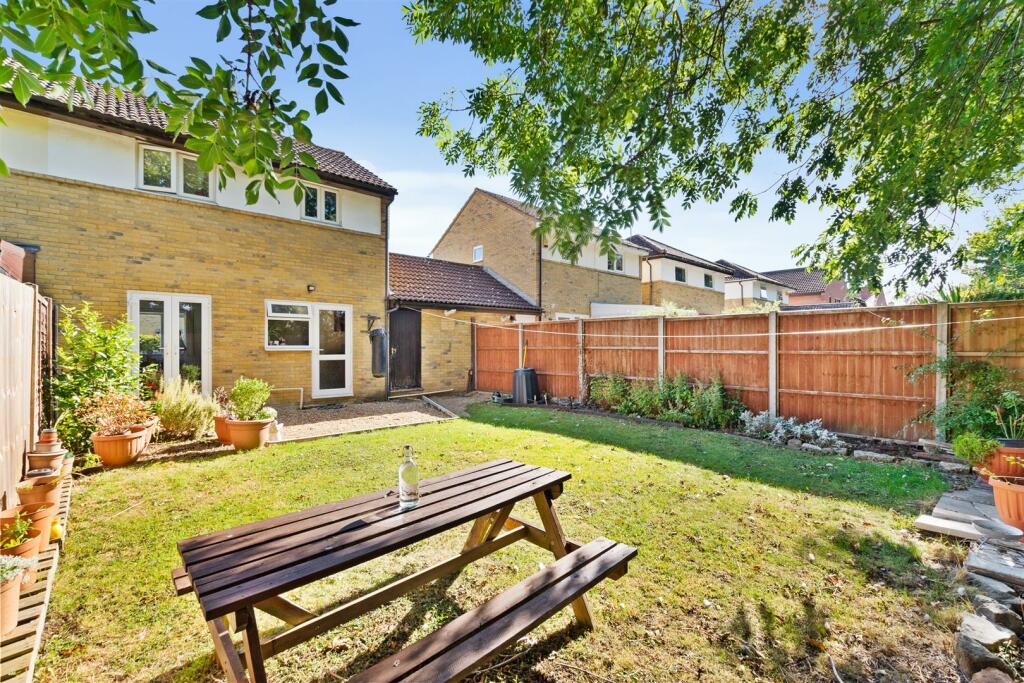 17Travelhurst06.jpg