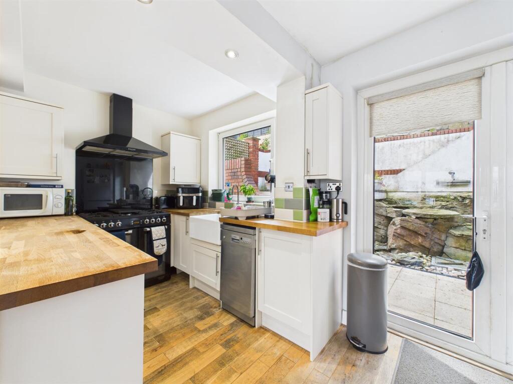 Living/Dining/Kitchen Area