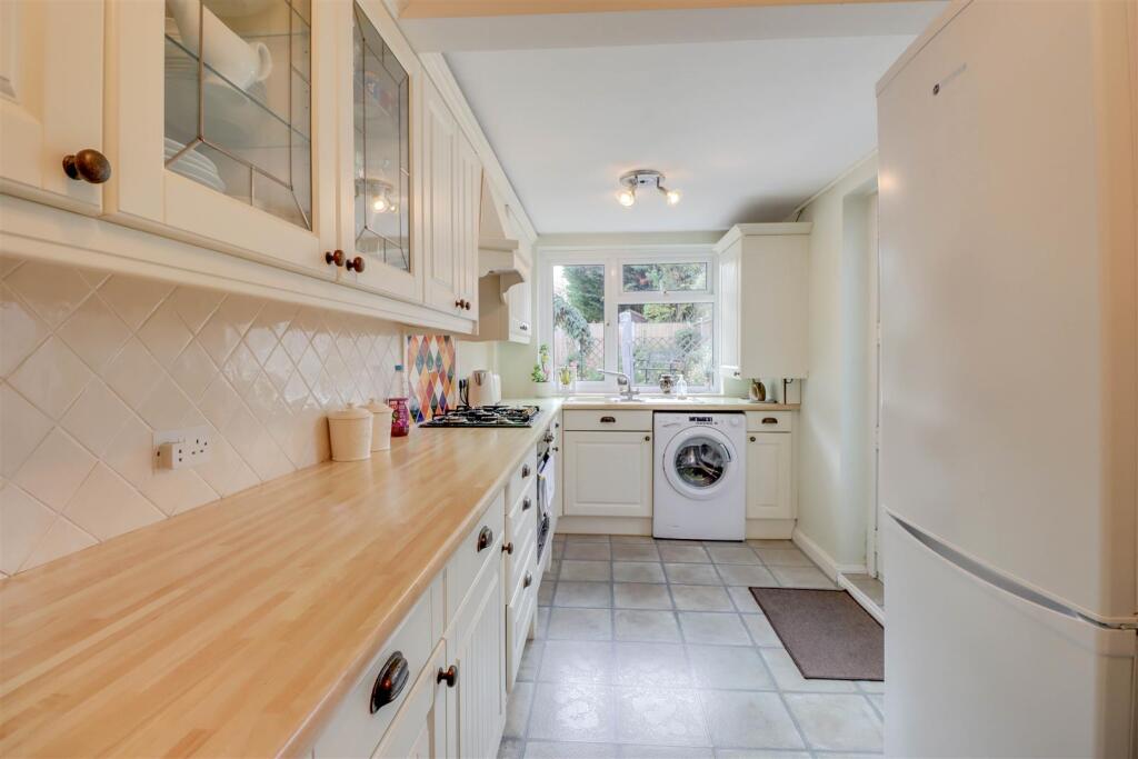 34 ELIZABETH DRIVE-2.jpg