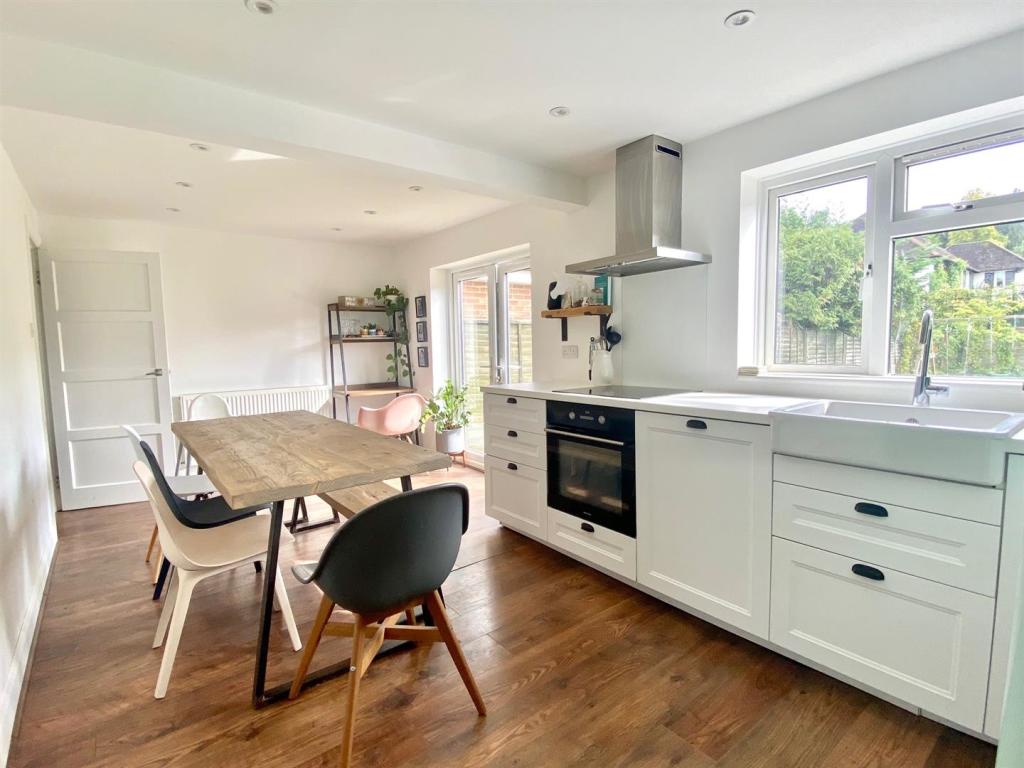 Dining Kitchen.jpg