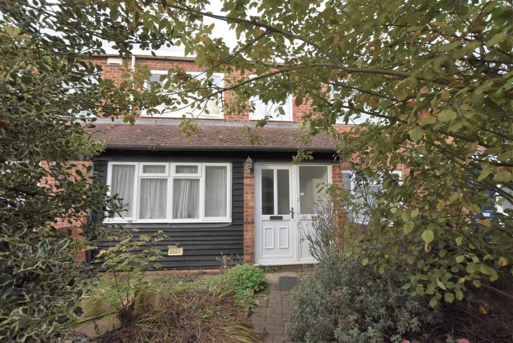 61 Amersham Road  (1).JPG