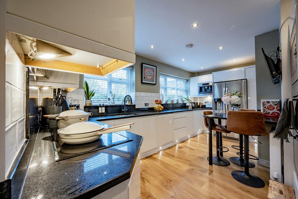Kitchen1