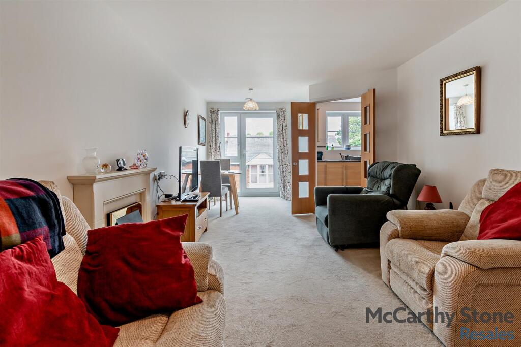 8661137-interior29-800.jpg