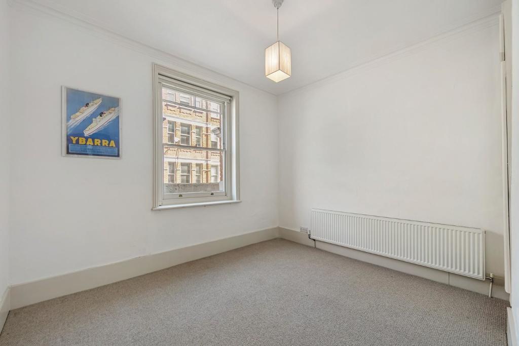 Bedroom One.jpg
