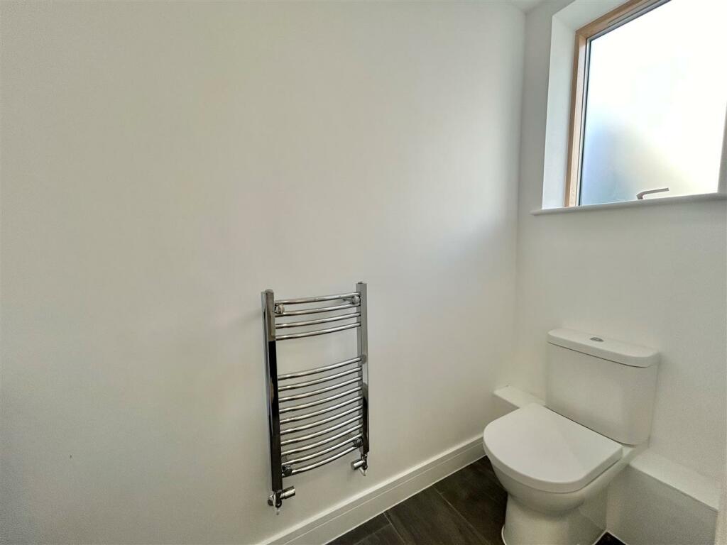 Downstairs bathroom.jpg