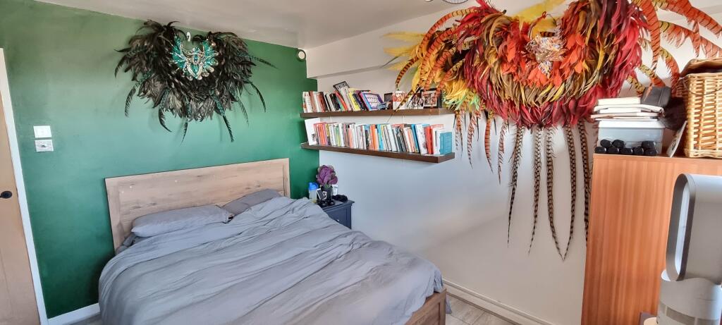 Bedroom (2)