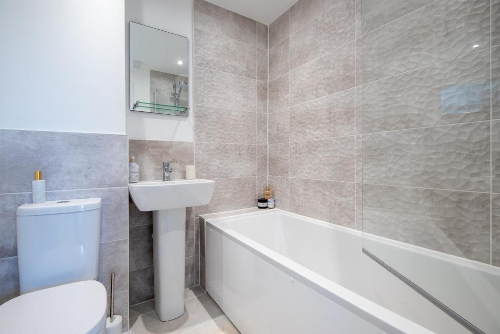 bathroom d.jpg