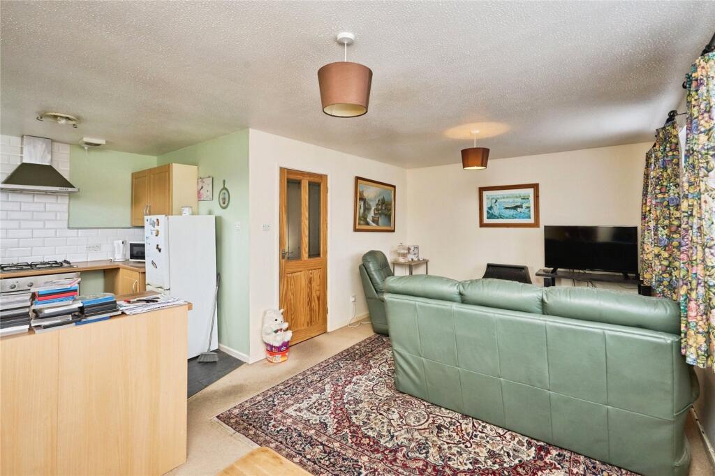 1st Floor Flat