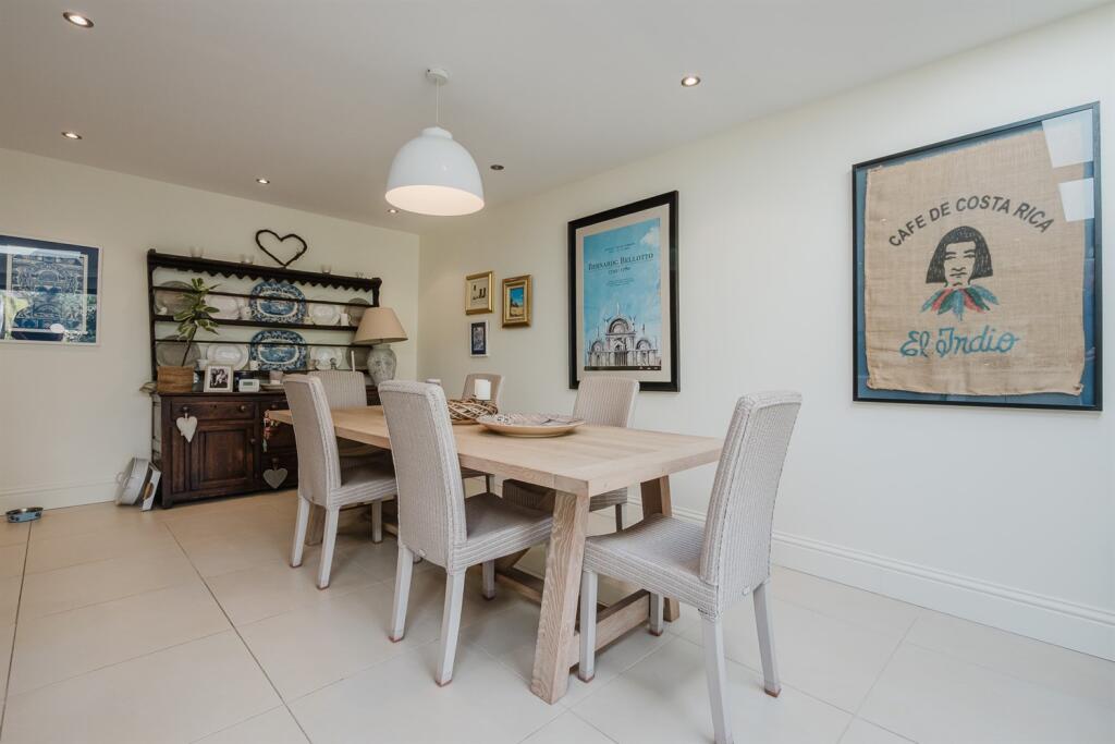 Open Plan Living Din