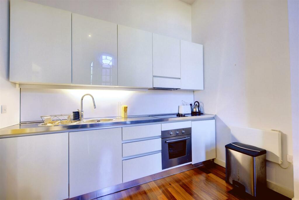 Kitchen Living Room_1.jpeg