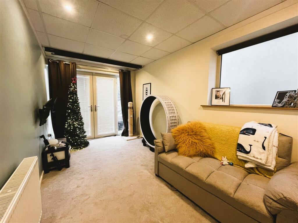 Reception Room/Play Room