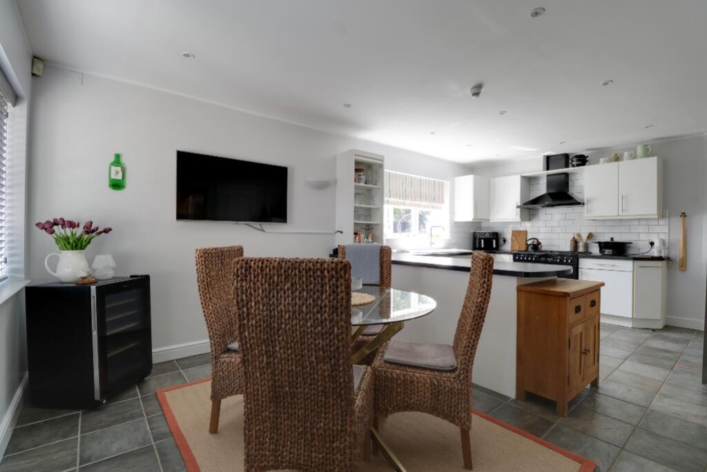 Kitchen Breakfast Room