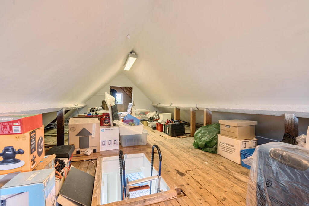 1295486-49-682f3d...