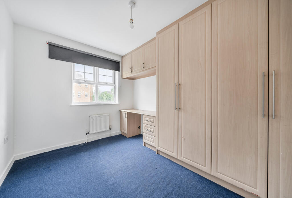 1327366-6-6878eee...