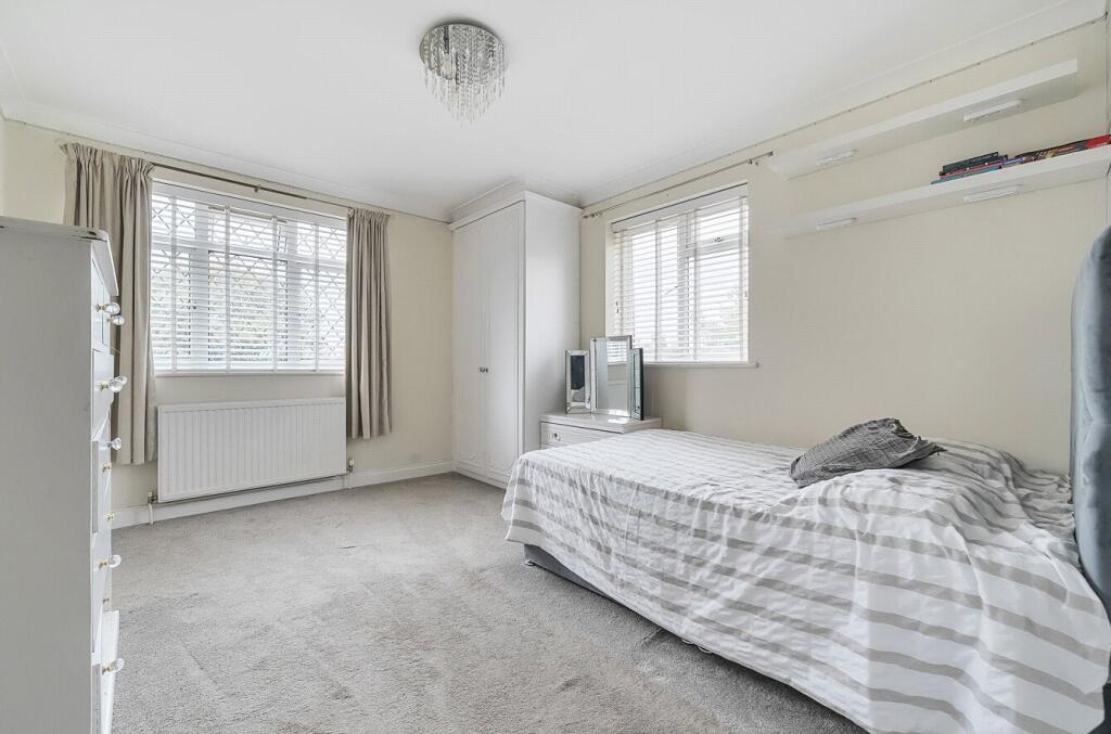 1336883-29-68a5c2...