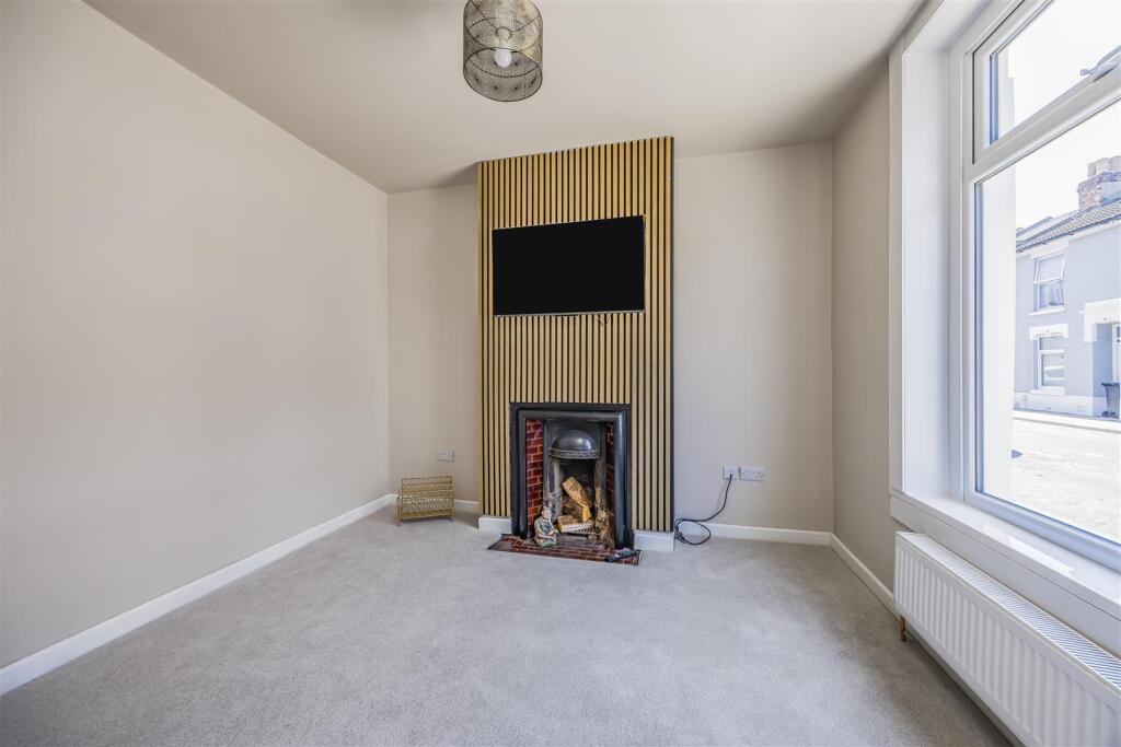 34 Daulston Road, Fratton-PorticoMarketing-SoldBy-