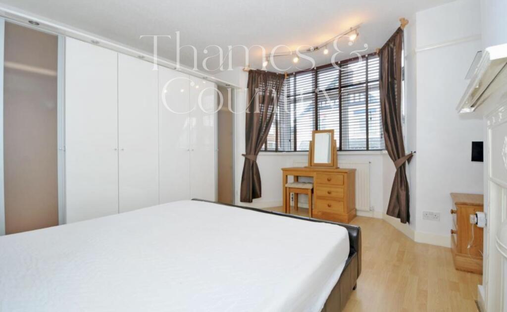 Main bedroom