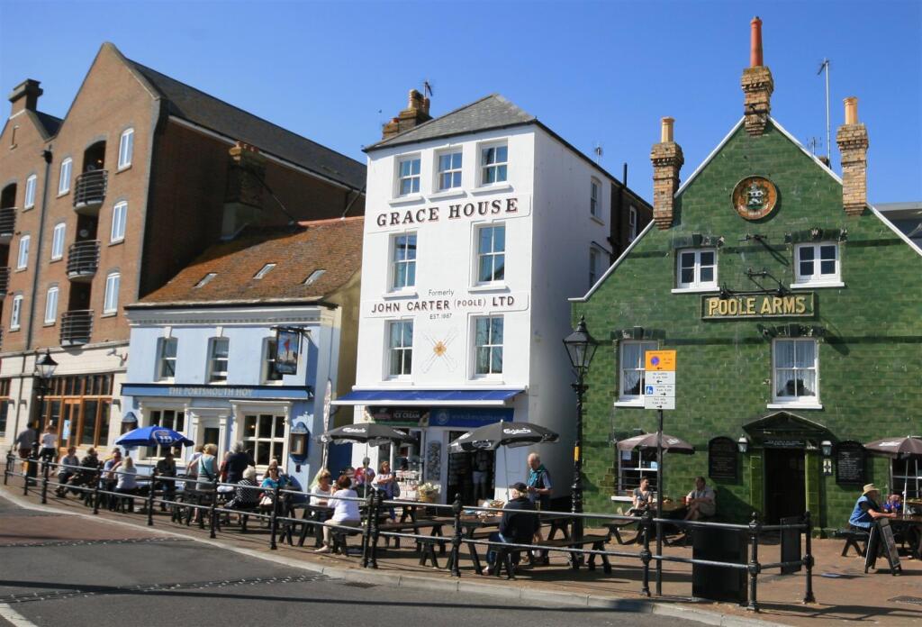 Poole Quay Pubs.JPG