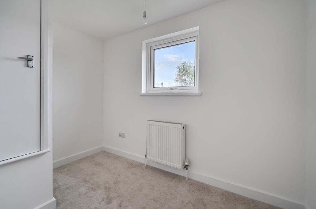 1381483-6-691477b...