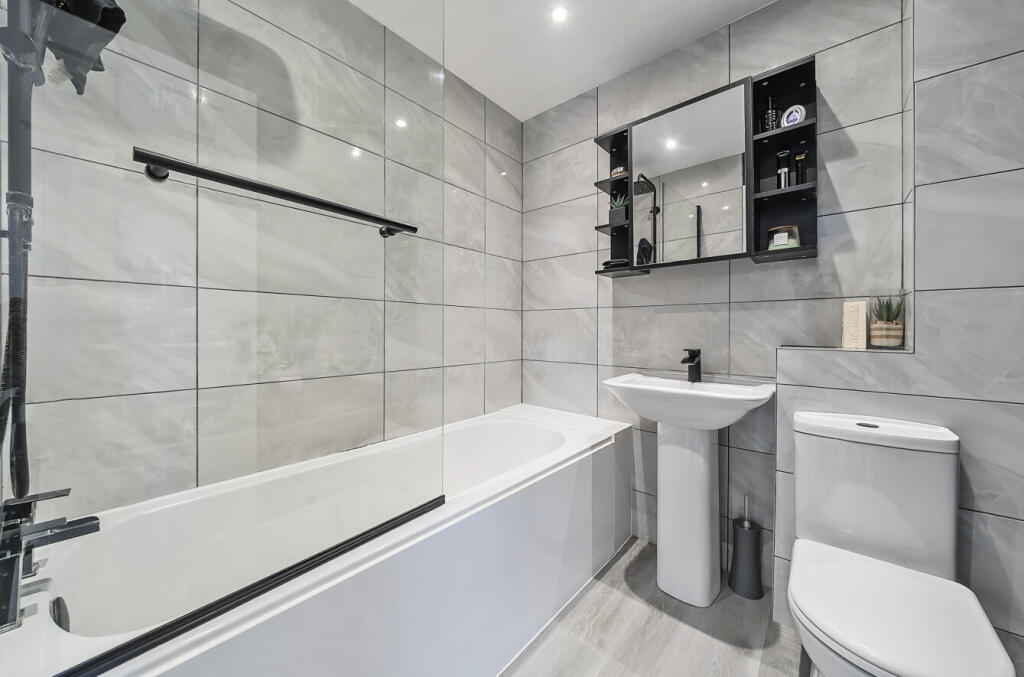 1313724-21-685584...