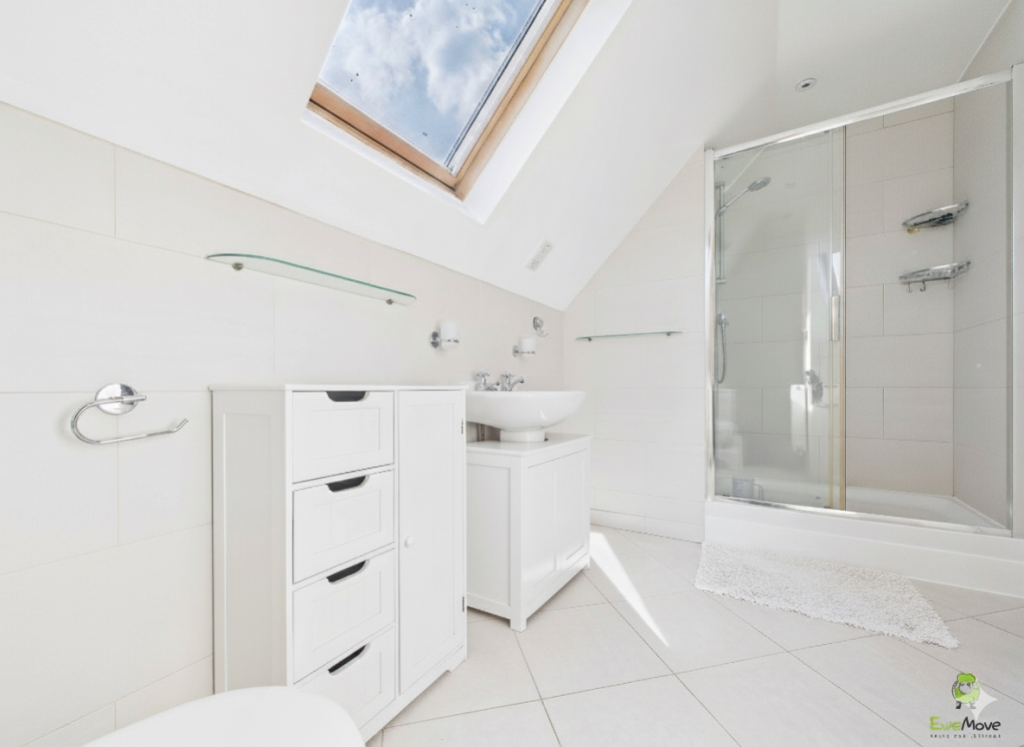 Presented by Alfie Spike of Ewemove Bexleyheath an