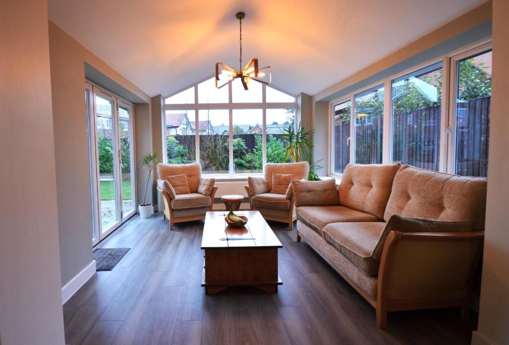 Bletchley - Sun Room .JPG