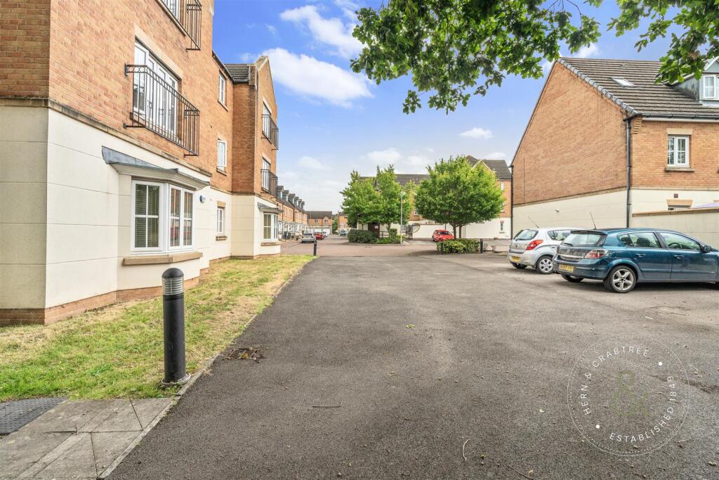 Phoenix Way Heath, Cardiff (18).jpg