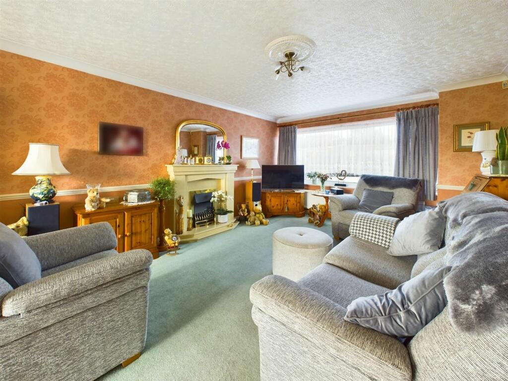 Lounge Area