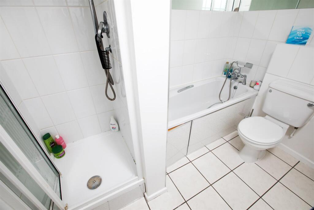 35 Coniston close 37.jpg
