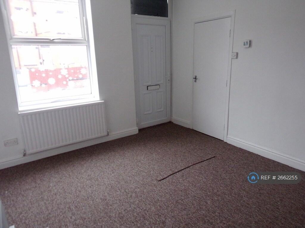 Living Room (Ground Floor) 