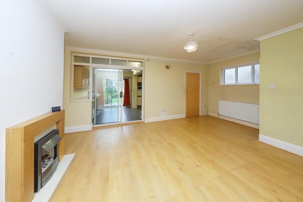 14 Grove Road (7)...