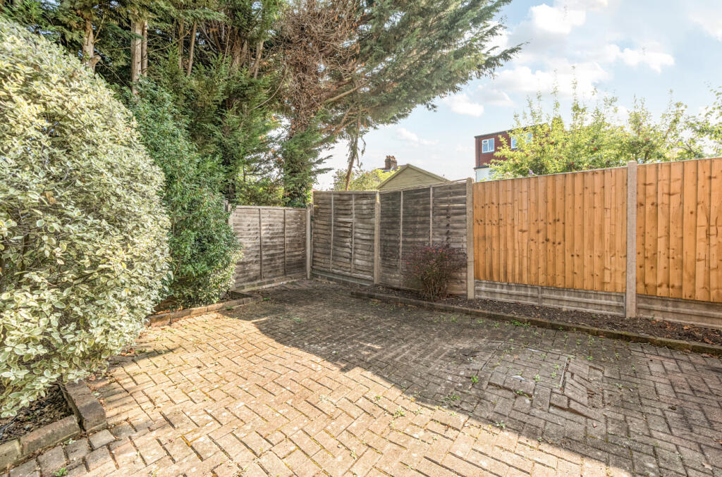 1333159-15-689318...