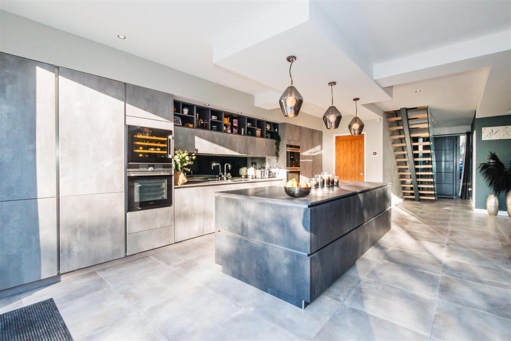 Open Plan Living Dining Kitchen 7