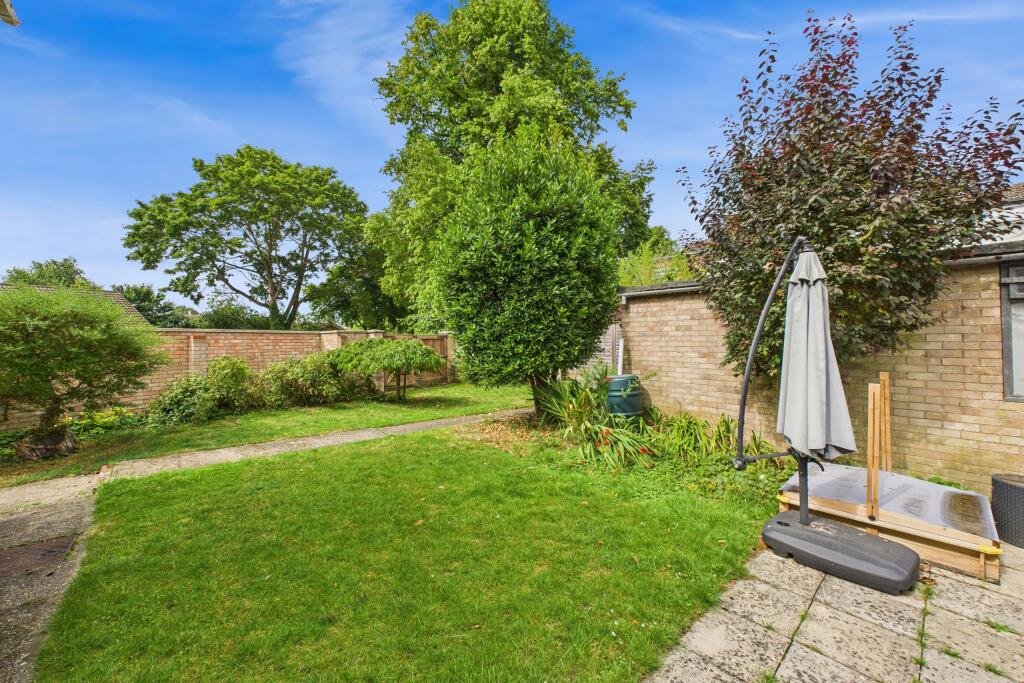 CAM05454G0-PR0038-STILL016