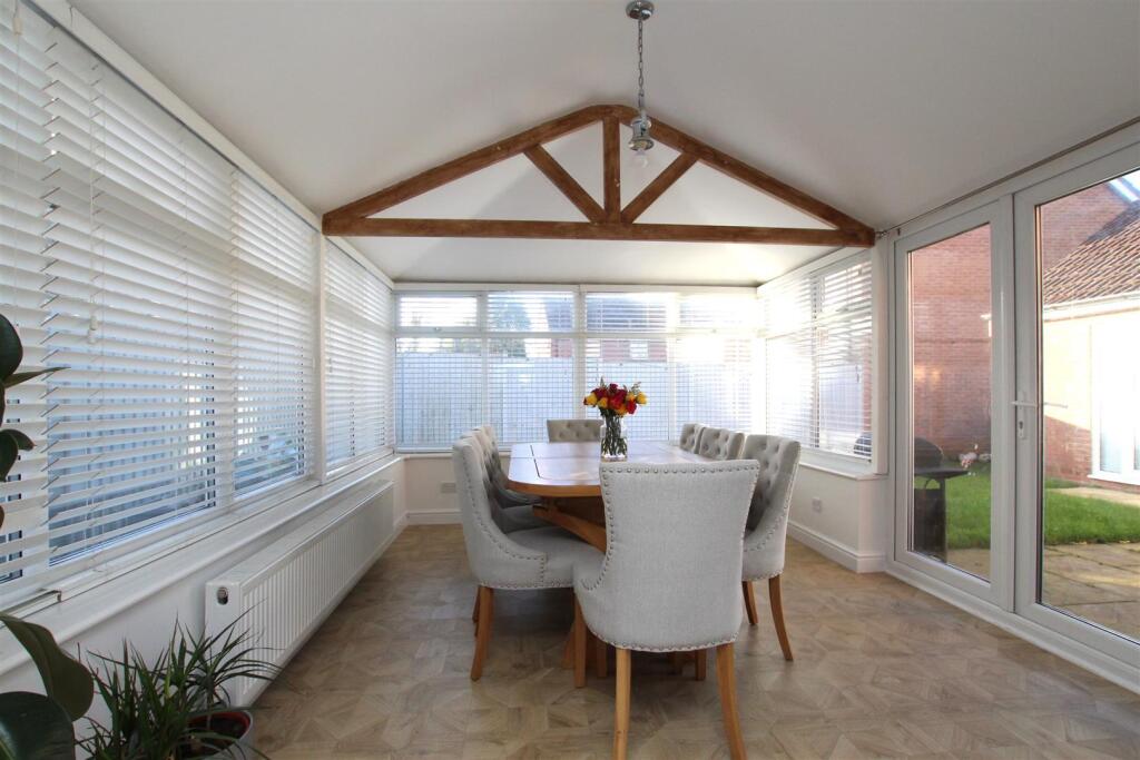 Dining &amp; Conservatory.JPG