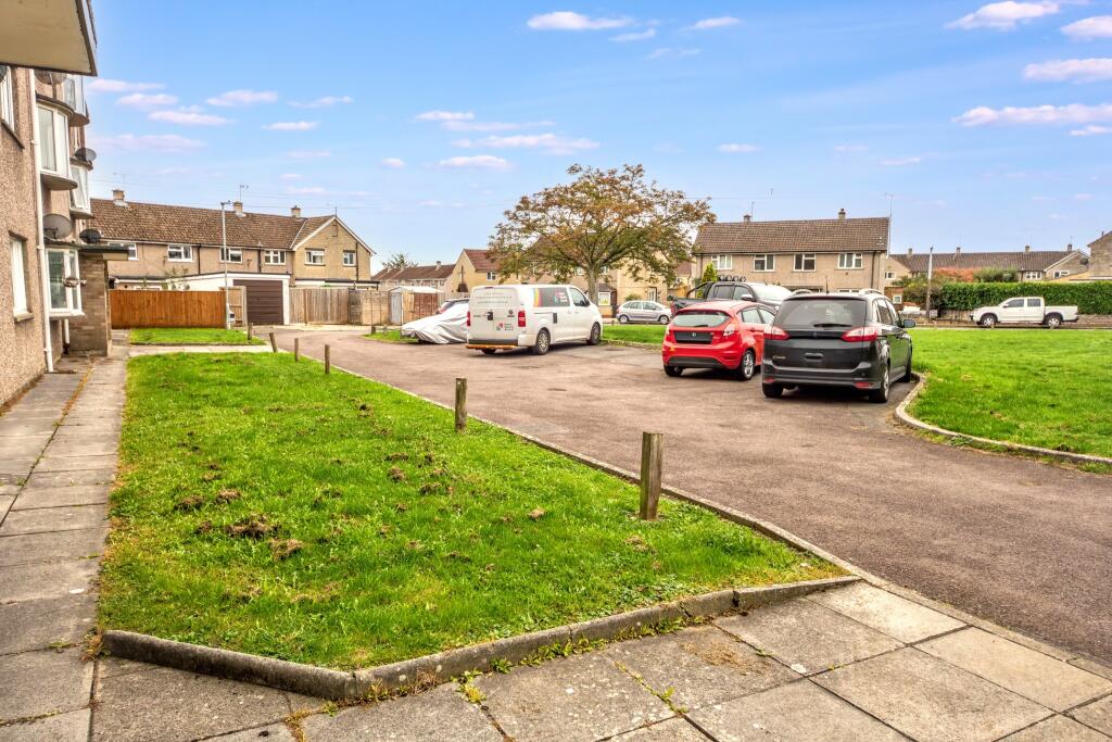88 Allington Way, Chippenham, Wiltshire, SN14 0JU