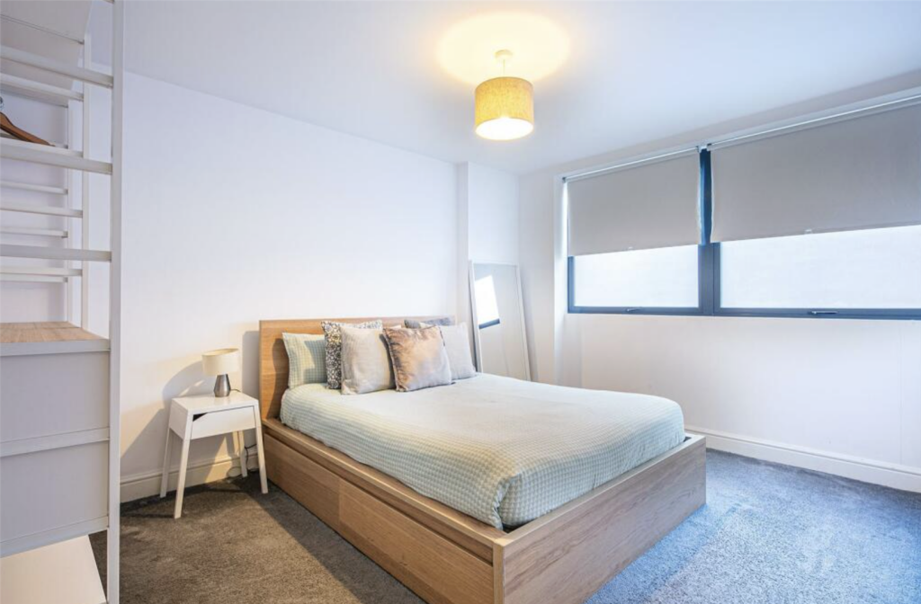 5. Bedroom .png