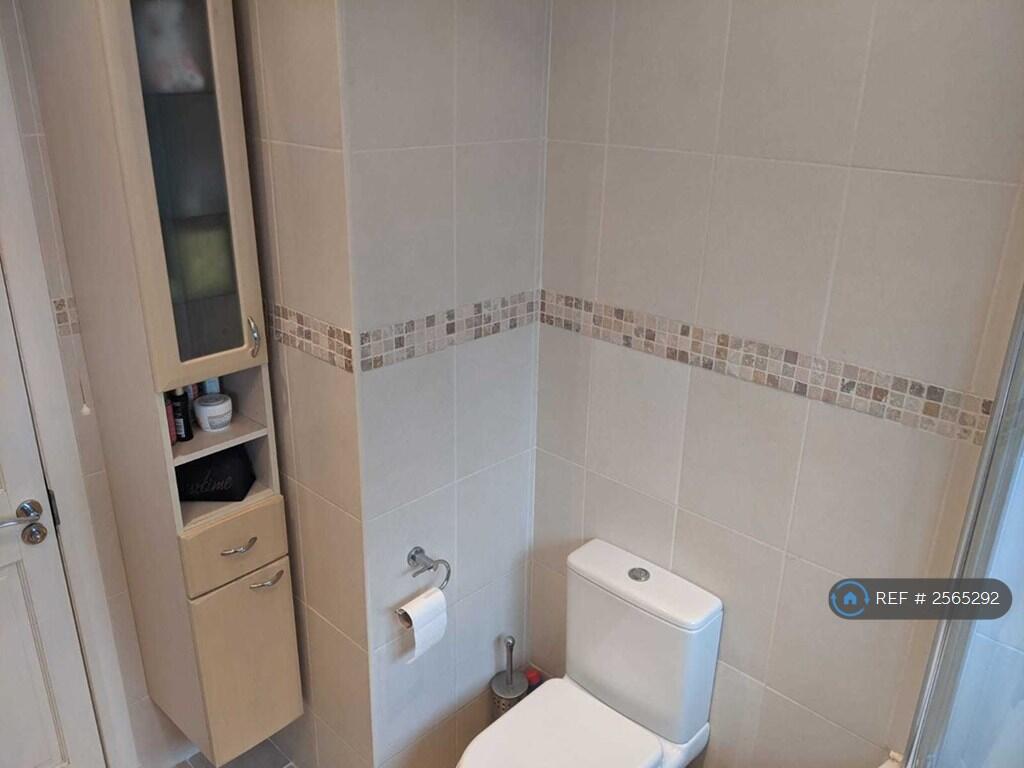 Bathroom 5