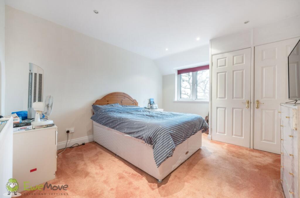 b4744cfe-fdef-43c0-acaa-99661bcd8960