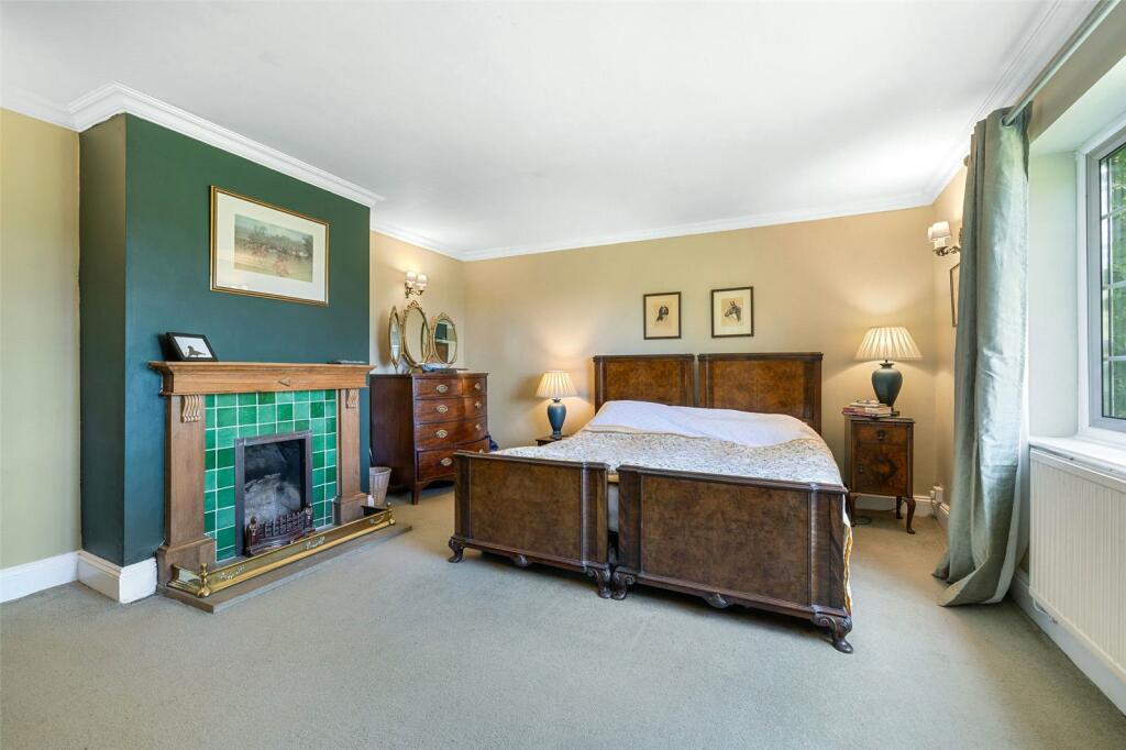 4 To 6 Bedrooms