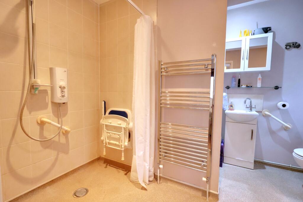 WET ROOM