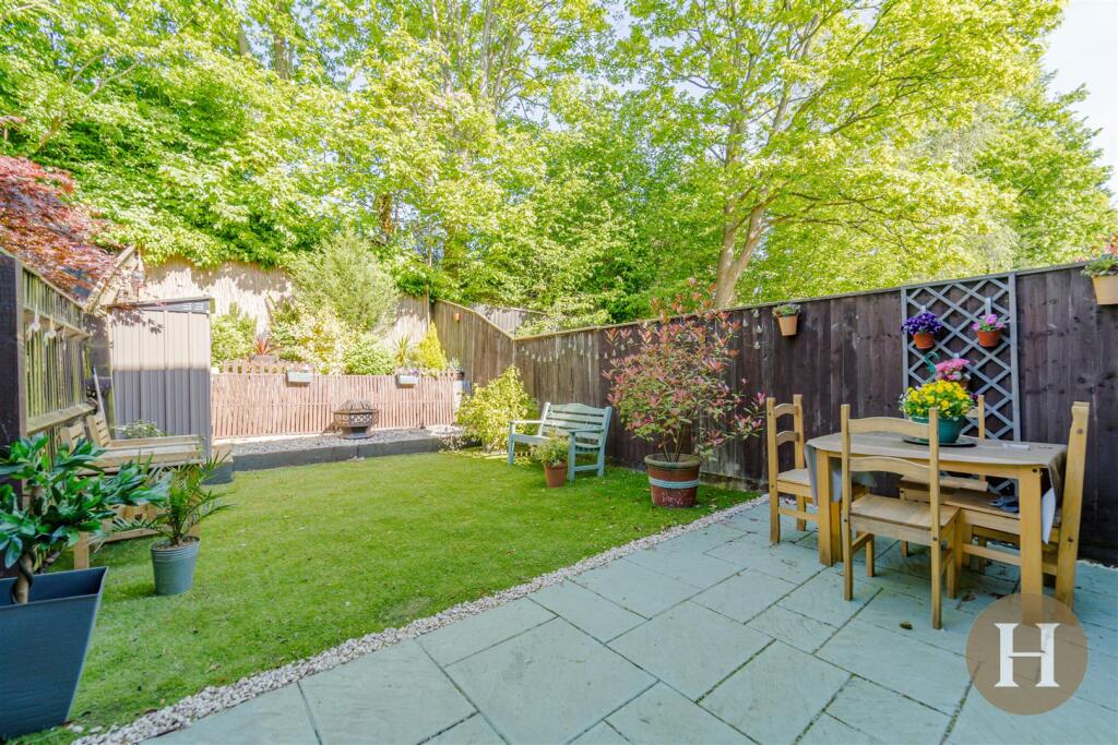 Hadleigh Estate Agents-34.jpg