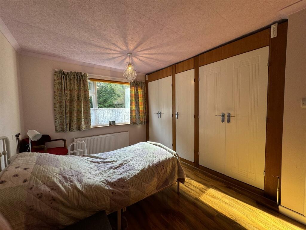 BEDROOM 1 USE.JPG