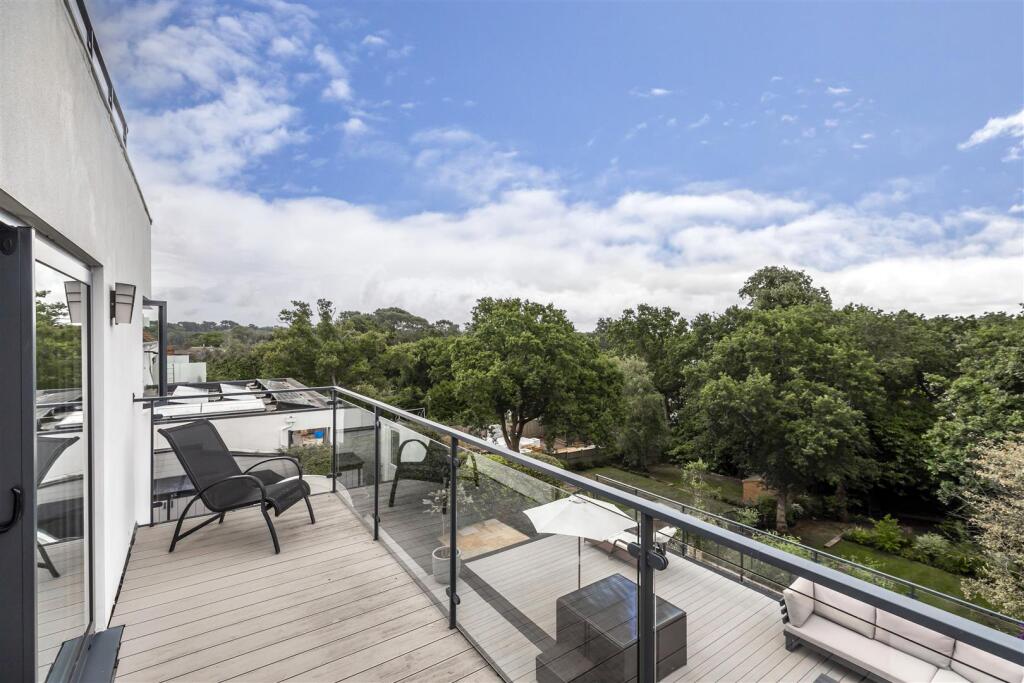 2023-07-06 PS 68 Blake Hill Crescent_058.jpg