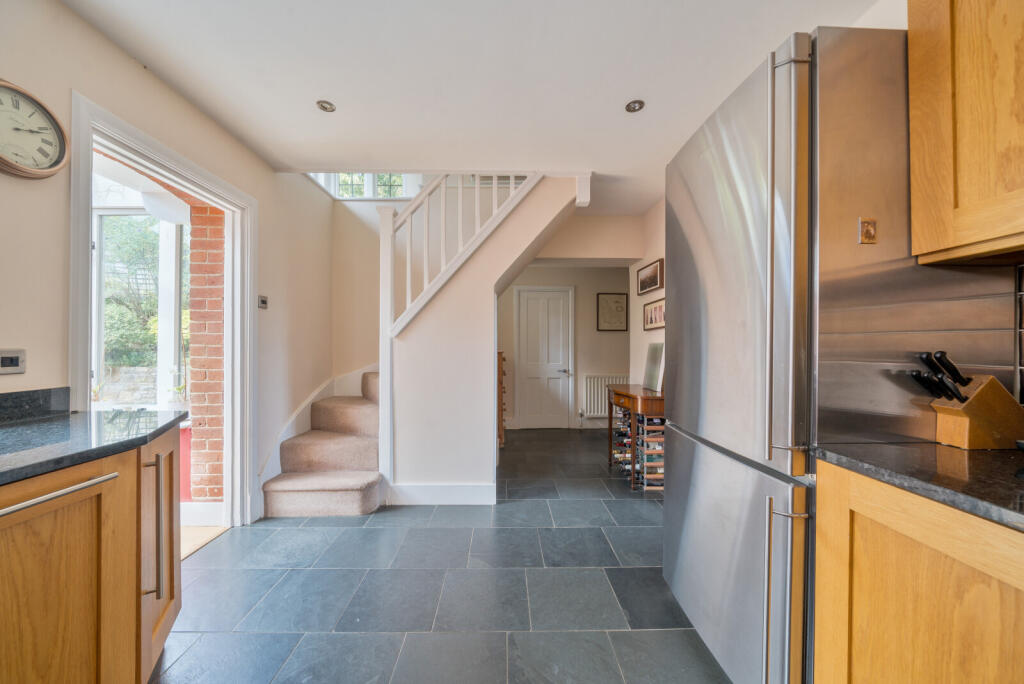 1319184-18-686416...