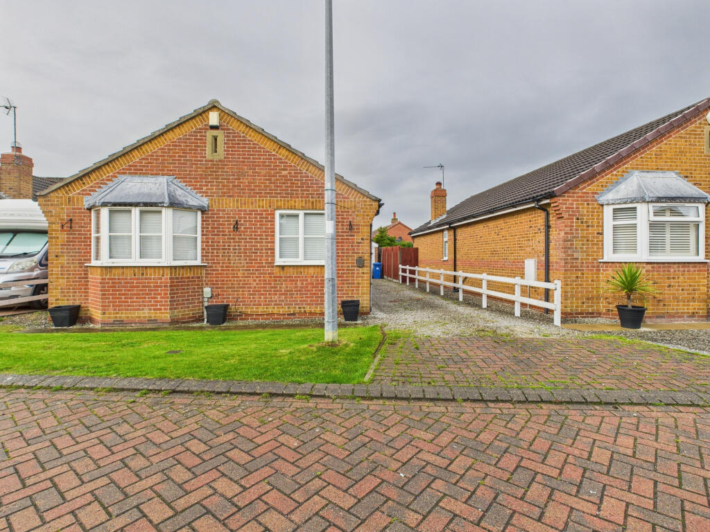 Chaytor Close, Hull, Yorkshire, HU12